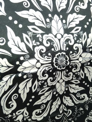 Pañuelo Manos Unidas Negro y Blanco