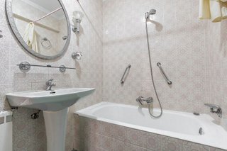 Piso en venta en Vista Alegre en Madrid