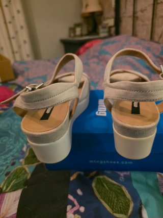 Sandalias de verano beige