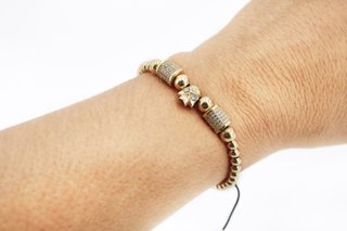 Pulsera de oro de 18k. Ref:003-05-02912
