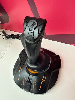 Joystick Thrustmaster t.16000 M FCS