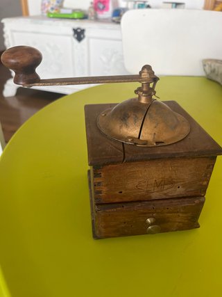 Molinillo de café antiguo ELMA