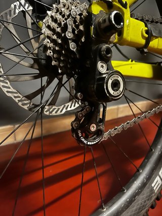 Bicicleta DH Giant Glory