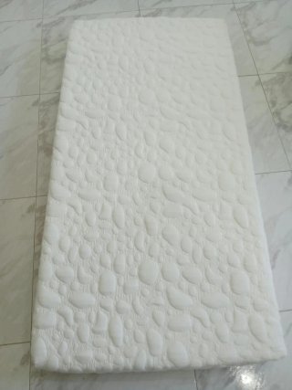 Colchón viscoelástico 70x140 + Ropa de cama
