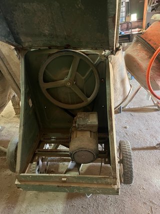 Hormigonera 200L