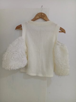 Zara Camiseta Hombros Descubiertos Talla S