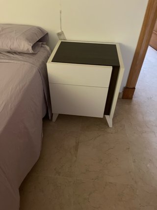 Set de muebles dormitorio en blanco y madera