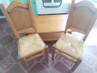 Mesa centro,regalo dos sillas a juego,mesa60x110