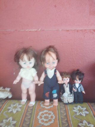 Lote de 4 muñecos antiguos