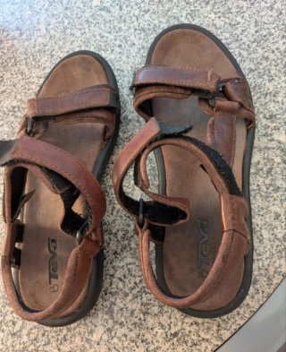 Sandalias Teva Piel Marrón