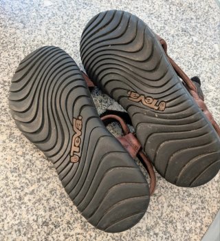 Sandalias Teva Piel Marrón