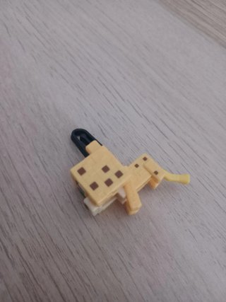 Figura Gato Minecraft Kinder Sorpresa