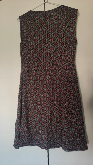 Vestido sin mangas estampado Lingam