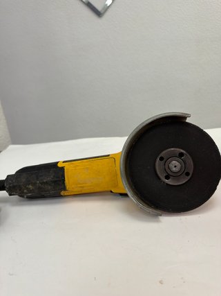 Radial DeWalt DWE4036