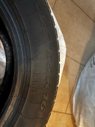 Neumáticos Invierno 225/55 R16
