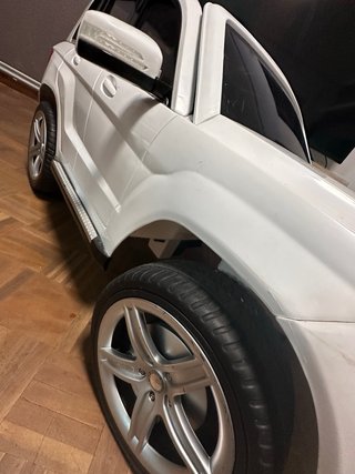 Coche Eléctrico Mercedes Juguete