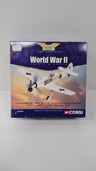 Bebé y juguetes Corgi Focke-Wulf FW190 A-4 White 8 Leutenan