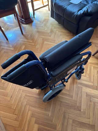 Silla de ruedas Mobiclinic