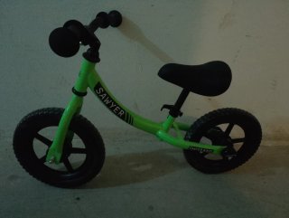 Bicicleta de equilibrio Sawyer verde