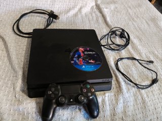 Consola PlayStation 4 Negra