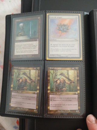 Medallón de Perlas y Esmeralda Magic Cards