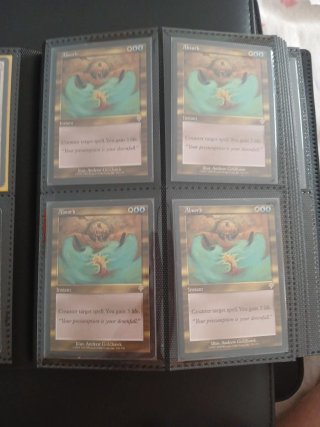 Medallón de Perlas y Esmeralda Magic Cards
