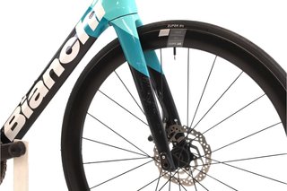 Bicicleta Bianchi Oltre XR4 Disc Di2 12V t.56 Reacondicionada