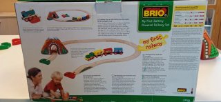 Tren de madera con túnel y vagones