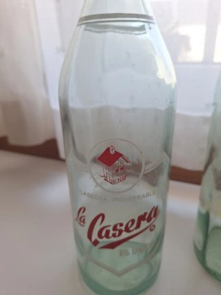 2 Vecchie Bottiglie di La Casera