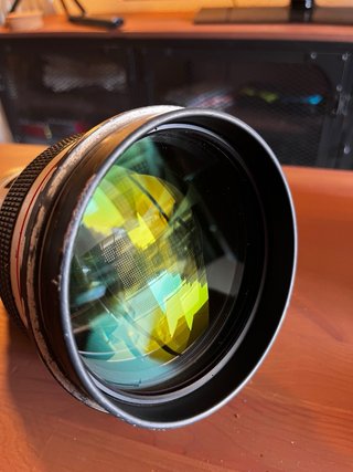 Canon EF 200mm f1.8 L USM