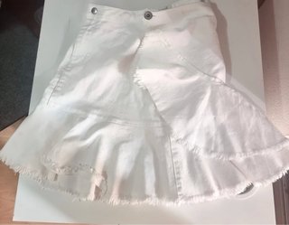 Conjunto Top y Falda Blanco y Marrón