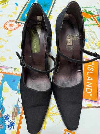 3 pares de zapatos talla 37-38
