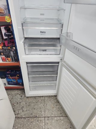 NEVERA GRUNDIG GARANTIA TRANSPROTE