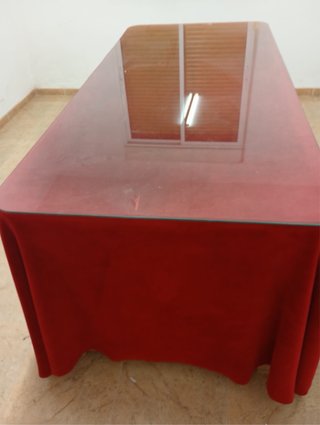 Mesa comedor grande con cristal
