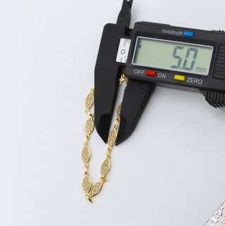 Pulsera de oro de 18k. Peso: 4.19 gr.