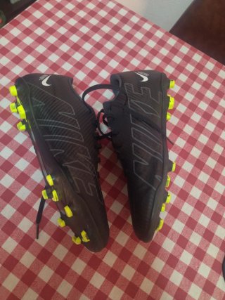Zapatillas Nike Mercurial Negras y Verdes