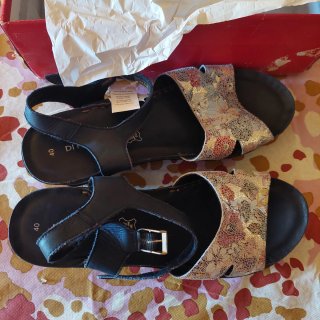 Zapatillas cuña DI FONTANA Talla 40