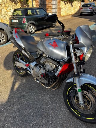 Honda CB600 Hornet Naked Plata