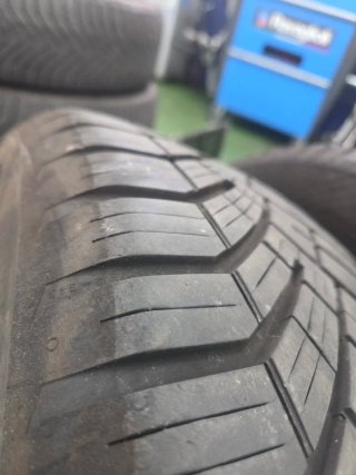 Neumáticos Continental AllSeasonContact 2 225/60 R