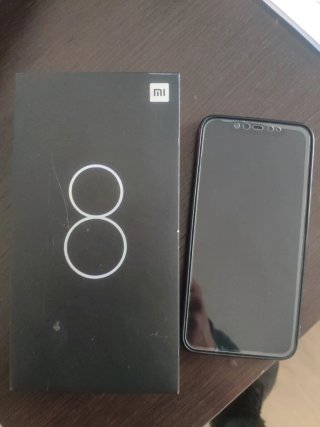 Xiaomi Mi 8