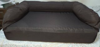 Cama ortopédica para perros. Zooplus.NO WATERPROOF