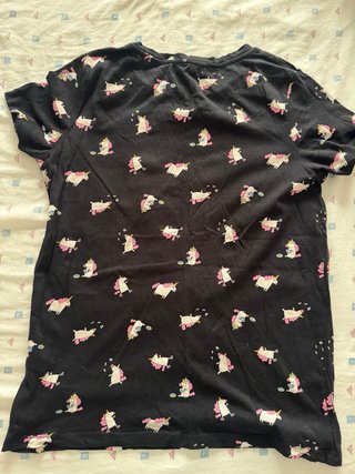 Camiseta Pull&Bear Unicornios Negra Talla XS