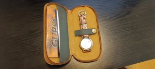 Reloj Guess Marrón y Dorado