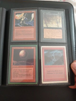 Magic The Gathering:Lightning Bolt, Imprison y más