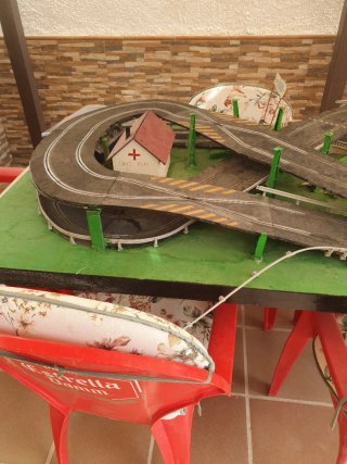 Maqueta Scalextric para recambios