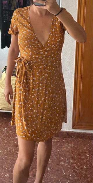 Vestido mostaza estampado floral