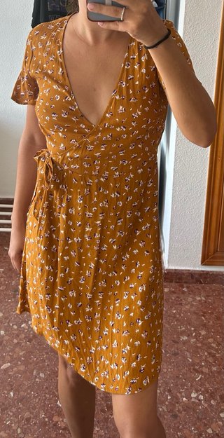 Vestido mostaza estampado floral