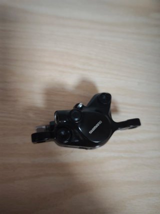 Frenos Shimano MT200
