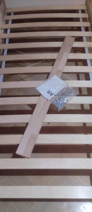 Cama infantil Ikea 70x160 con colchón y barrera