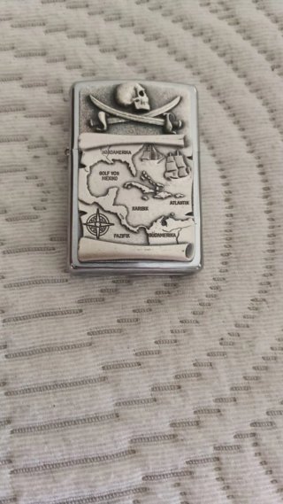 Zippo Mapa Pirata Calavera_3